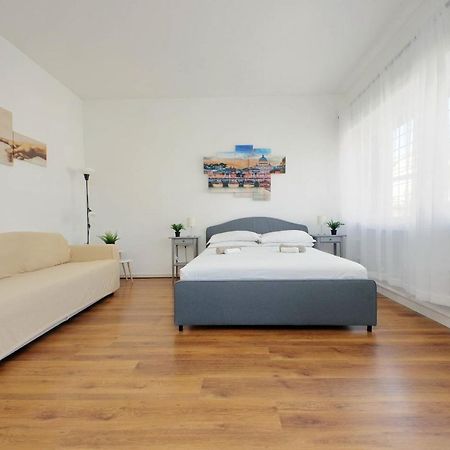 Zucchi Rooms Рим Екстер'єр фото