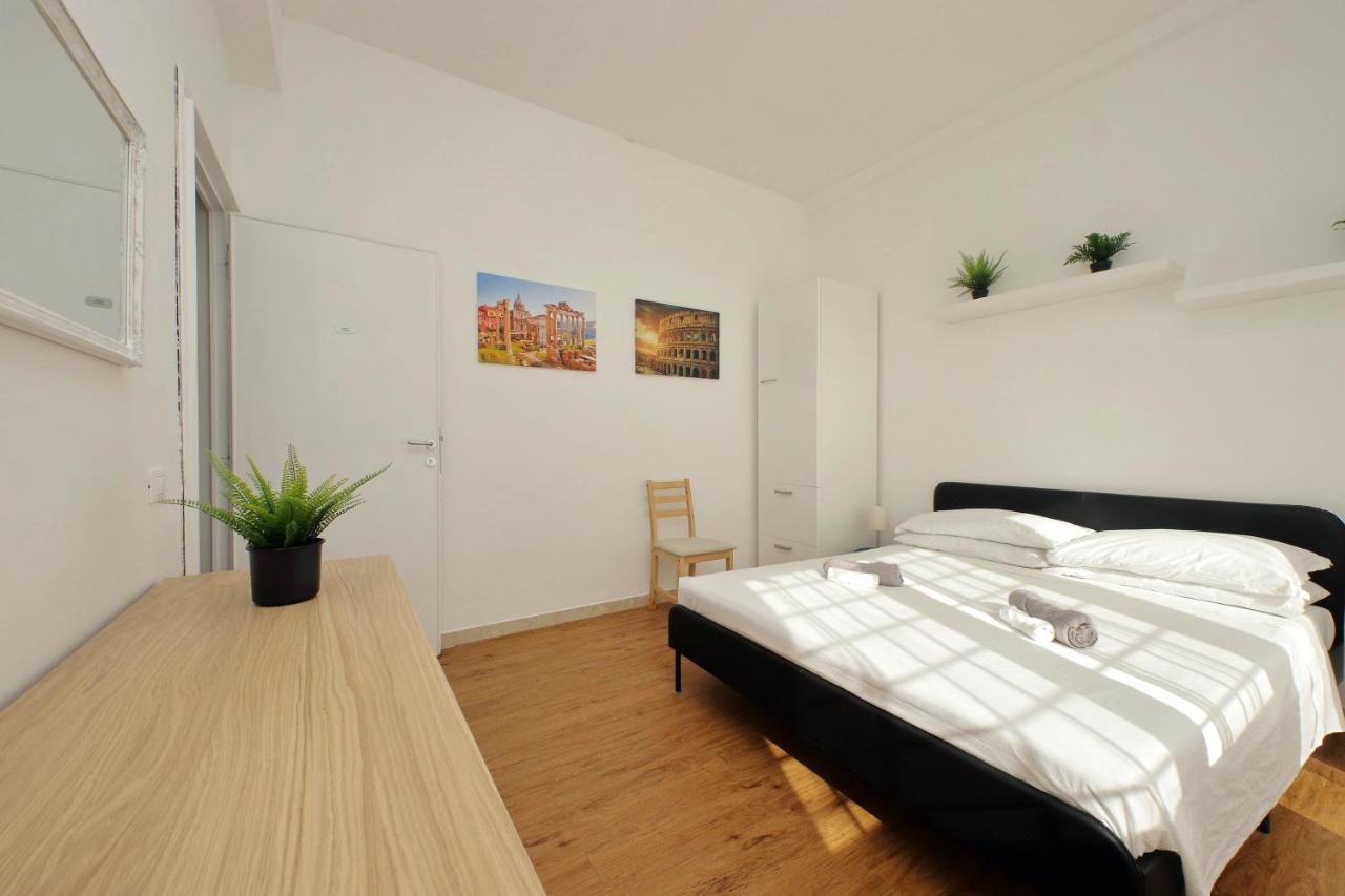 Zucchi Rooms Рим Екстер'єр фото