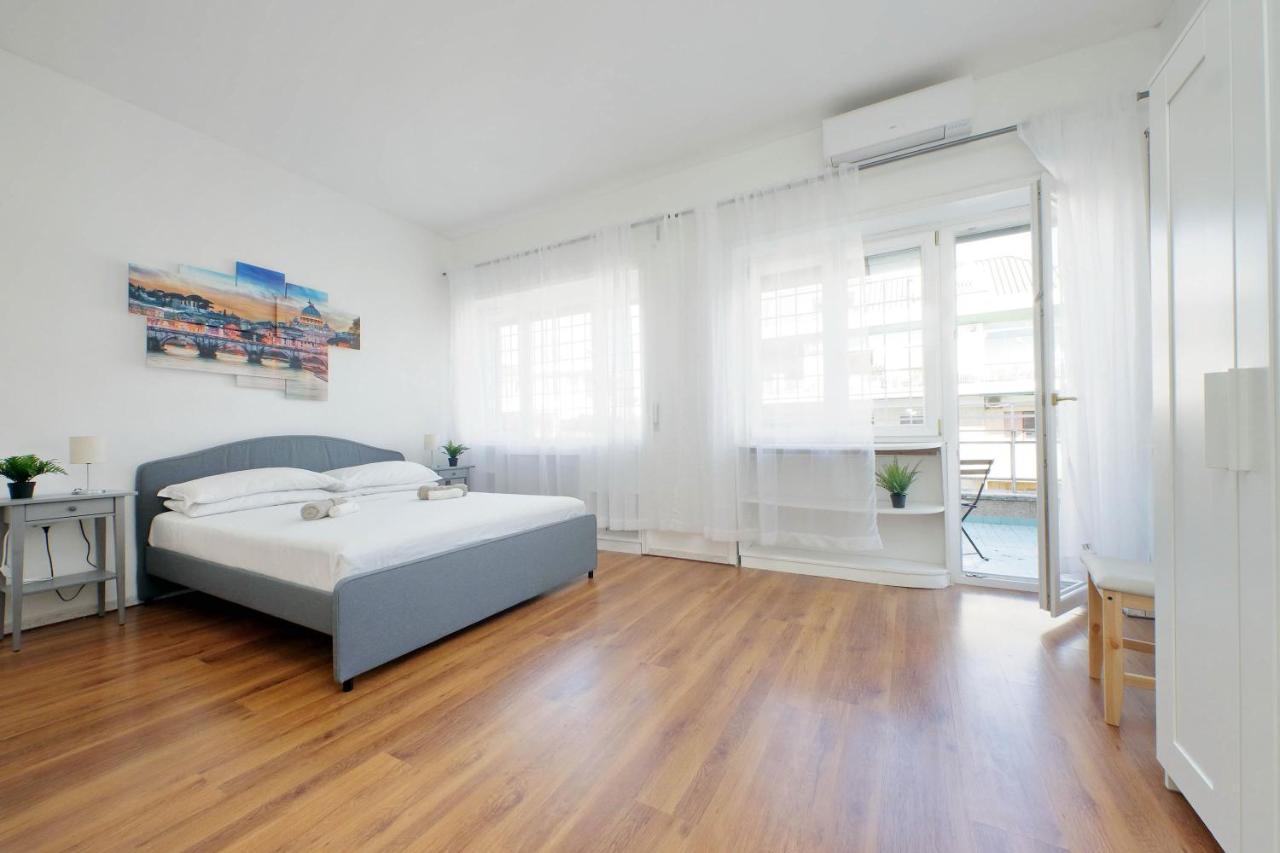 Zucchi Rooms Рим Екстер'єр фото