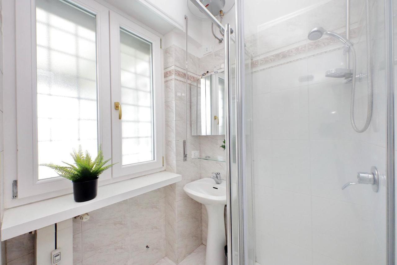 Zucchi Rooms Рим Екстер'єр фото